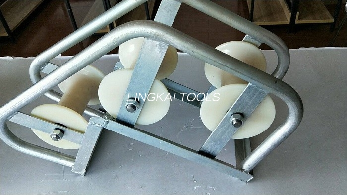 SH450J Modell Galvaniserad manhålskabelrulle Aluminium Material Böjtyp